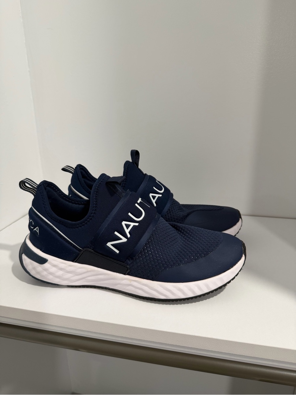 Men’s Nautica Navy and White Slip-On Athletic Sneakers - Picture 2 of 6